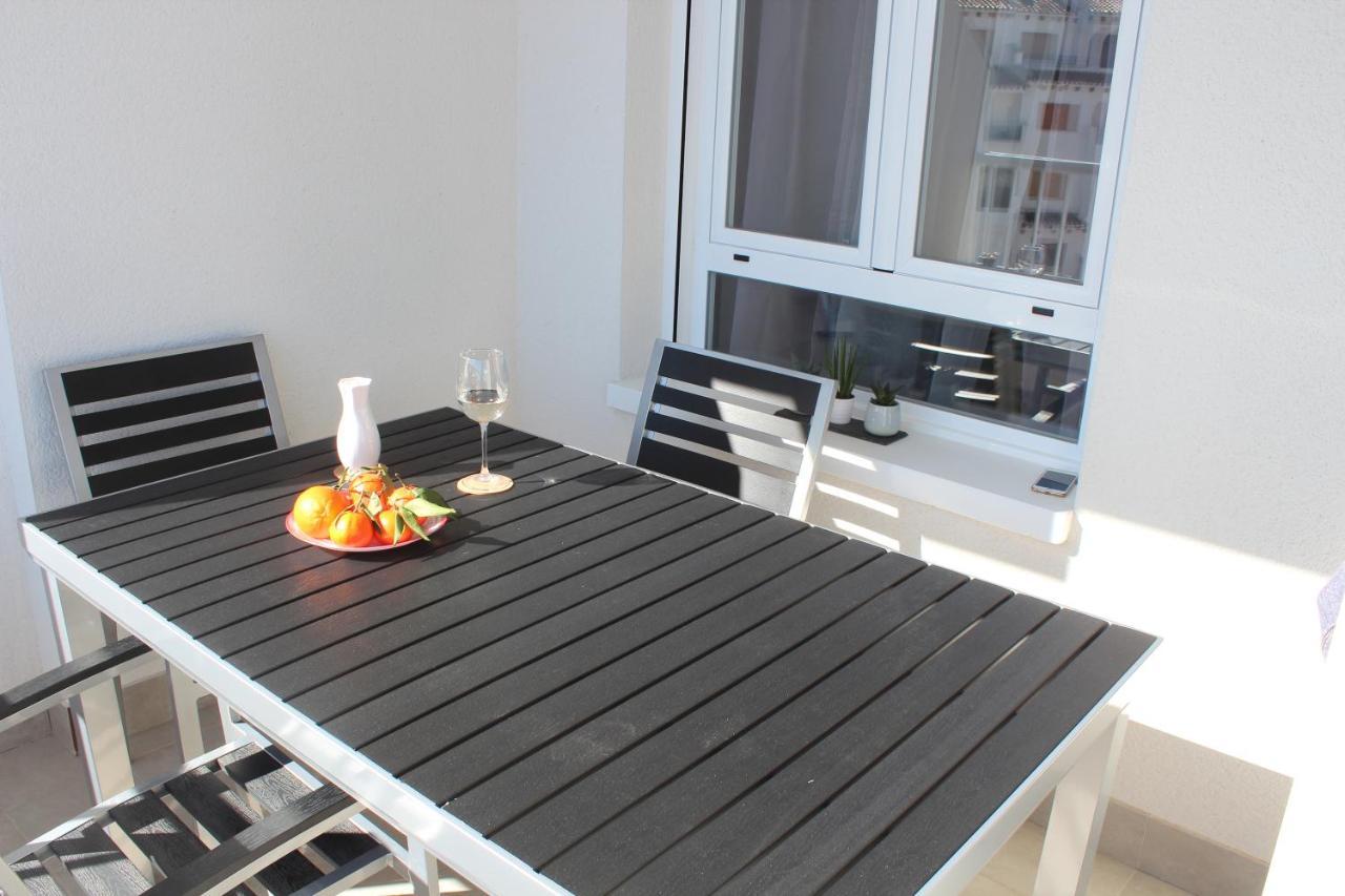 New Apartment With Sea View Of Andrew And Natallia Campoamor Extérieur photo